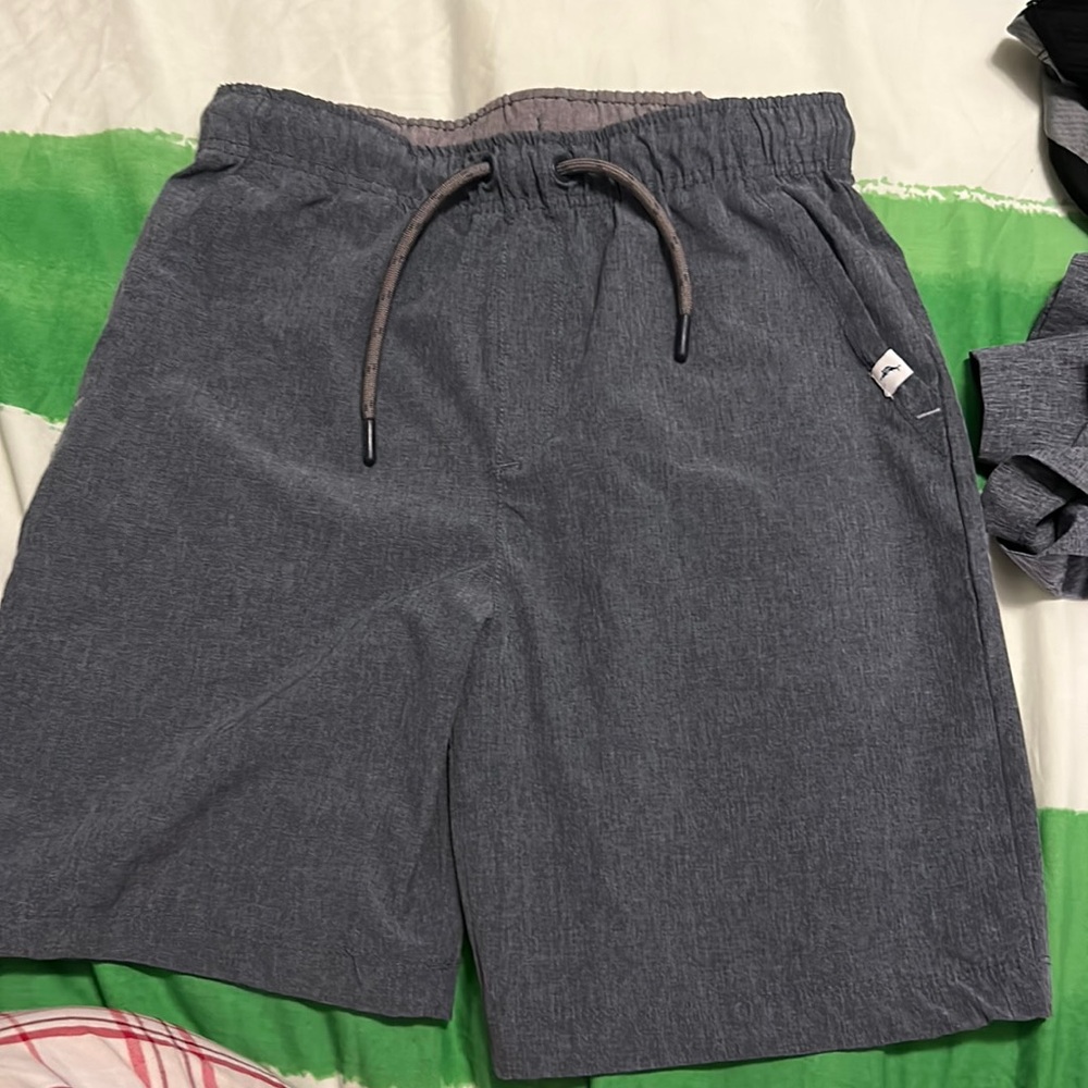 Tommy Bahama size are medium great condition draw string